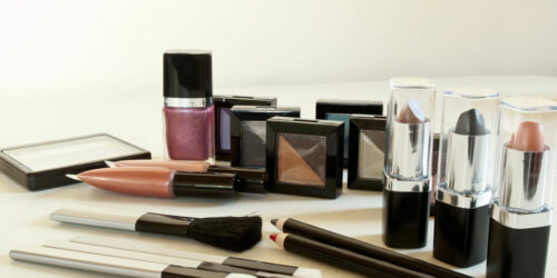 10 essential women’s cosmetics for face and body