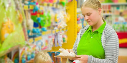 Here’s how you can get free baby product samples!