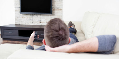 3 popular LCD TVs to buy