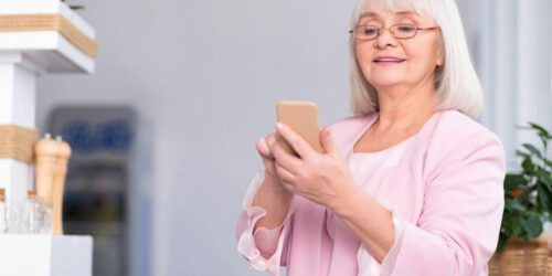 Cell phone companies that offer discounts for senior citizens