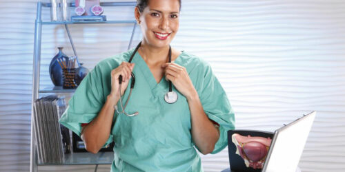 Holistic Medicine Schools – Programs to Become a Health Doctor