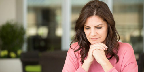 How to manage hot flashes associated with menopause