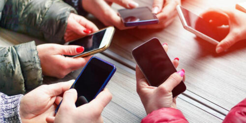 These are the most popular cell phone carriers out there