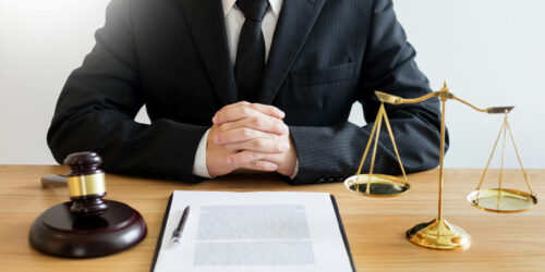 A Comprehensive Guide to Selecting an Attorney